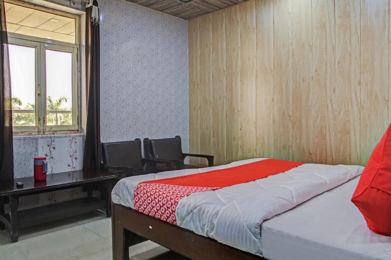 Oyo 62241 Swastik Garden Hotel Dhāmpur Exterior photo