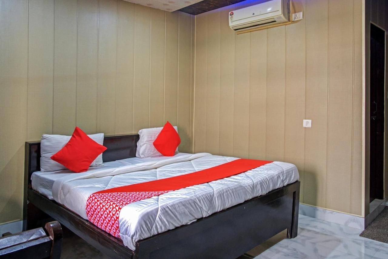 Oyo 62241 Swastik Garden Hotel Dhāmpur Exterior photo