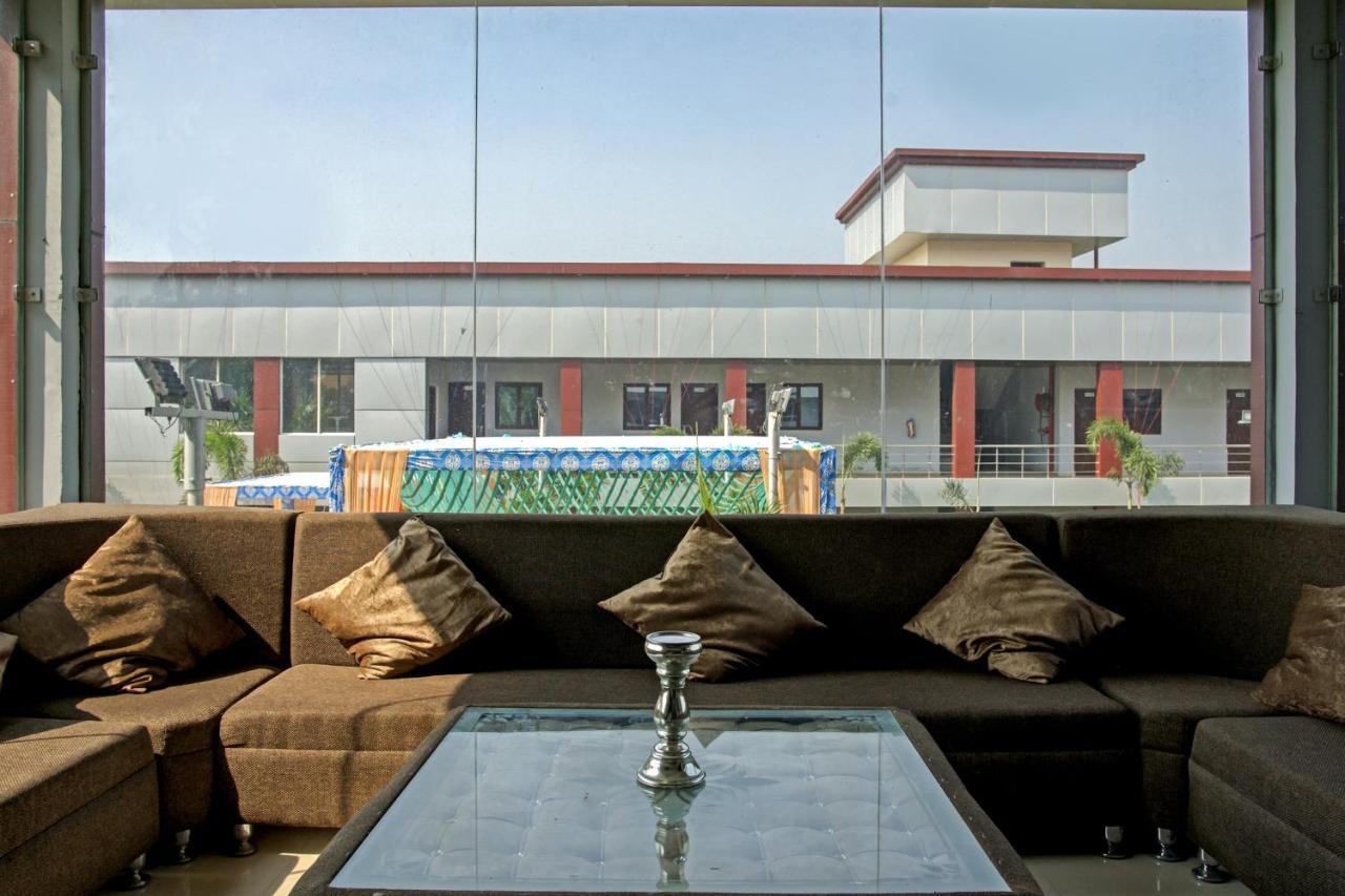 Oyo 62241 Swastik Garden Hotel Dhāmpur Exterior photo